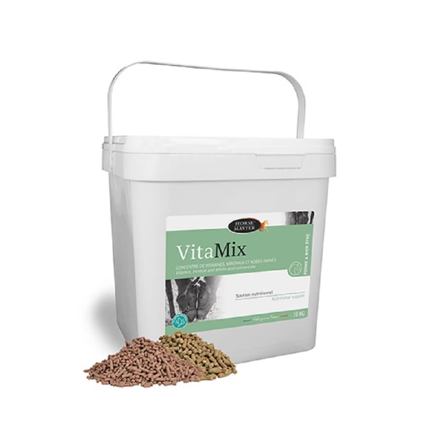 Seau de 10 kg Horse Master VitaMix, granulés minéraux et vitaminés pour cheval